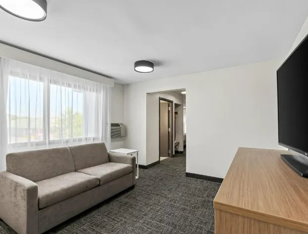 Spark by Hilton Bardstown hotel detail image 3