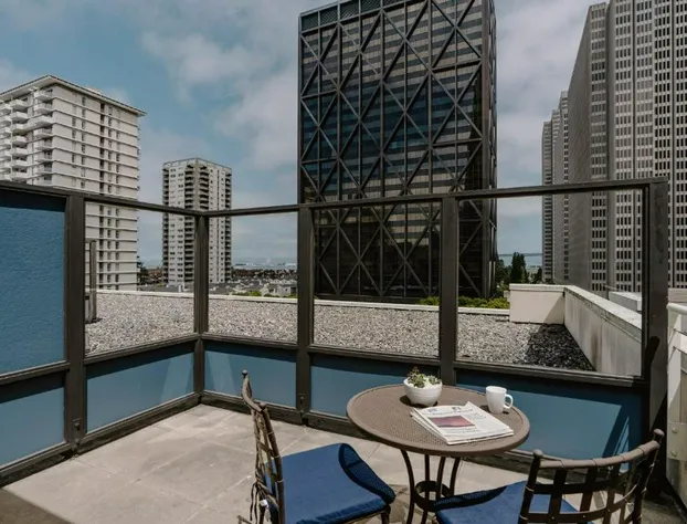 Club Quarters Hotel in San Francisco hotel detail image 3