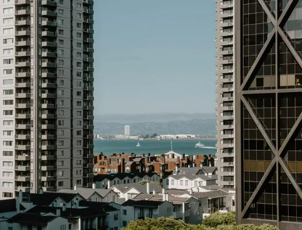 Club Quarters Hotel in San Francisco hotel detail image 4