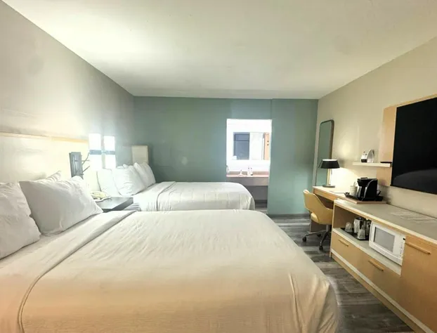 Wyndham Garden Lake Guntersville hotel detail image 3