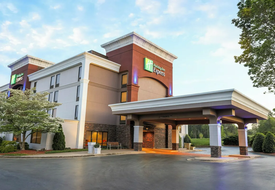 Holiday Inn Express Burlington by IHG hotel hero