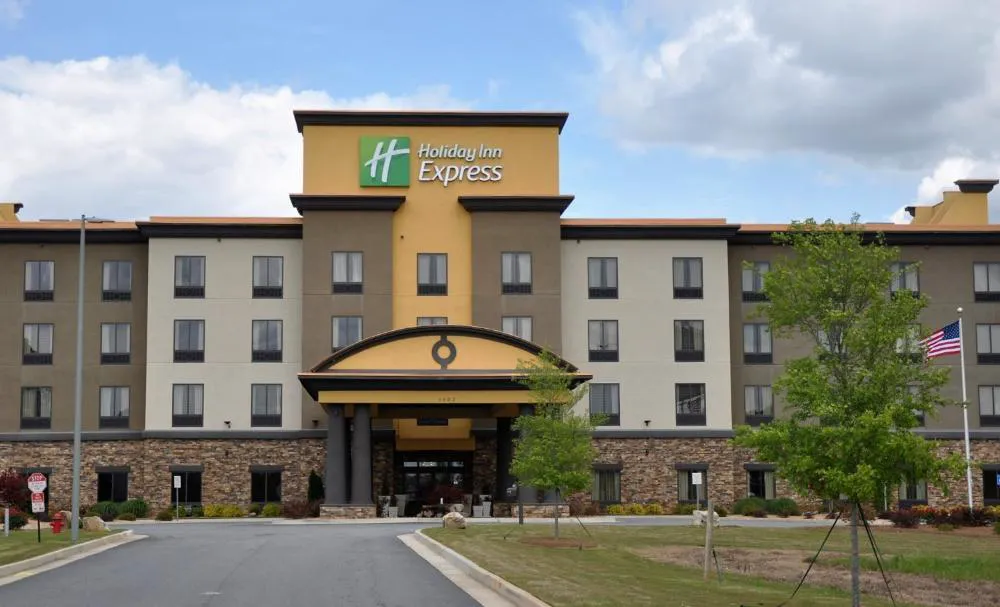 Holiday Inn Express & Suites Perry-National Fairground Area #34 by IHG hotel hero