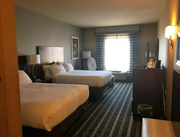 Holiday Inn Express & Suites Perry-National Fairground Area #34 by IHG hotel detail image 4