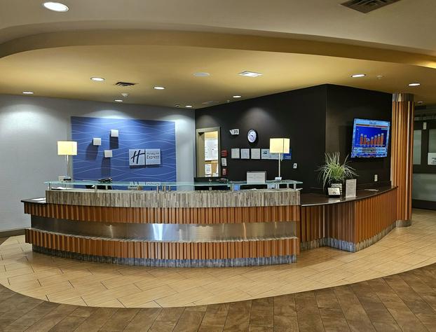 Holiday Inn Express & Suites Perry-National Fairground Area #34, an IHG Hotel hotel detail image 3