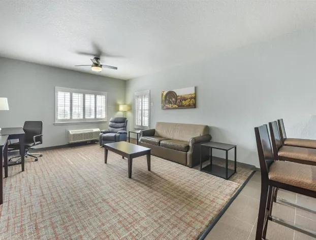 Best Western Plus Fredericksburg hotel detail image 4