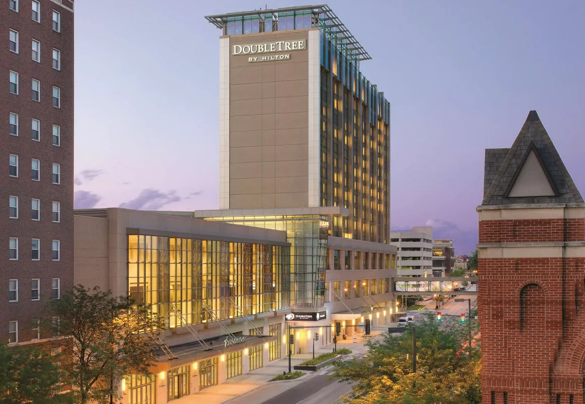 Doubletree by Hilton Cedar Rapids Convention Complex hotel hero