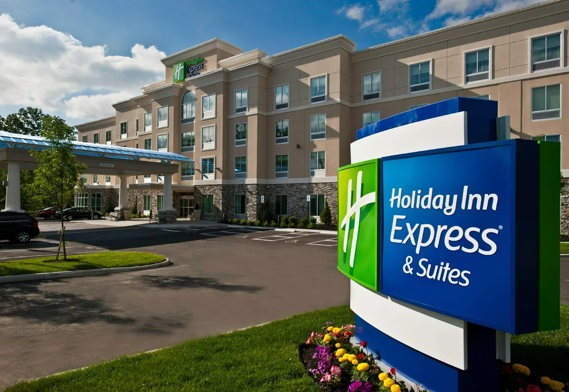 Holiday Inn Express & Suites Columbus - Easton Area by IHG hotel hero