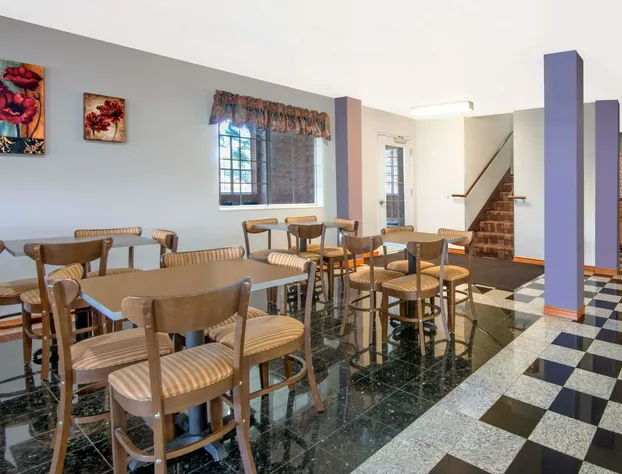 Microtel Inn & Suites by Wyndham Amarillo hotel detail image 4