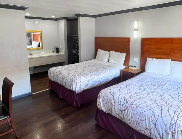 Anchorage Inn Lakeport hotel detail image 3