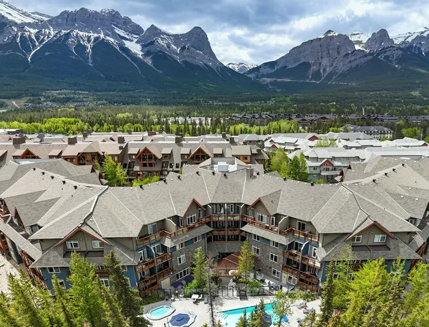 Blackstone Mountain Lodge by CLIQUE hotel detail image 4