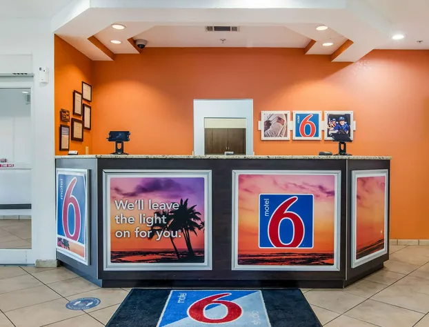 Motel 6 Canton, GA hotel detail image 4