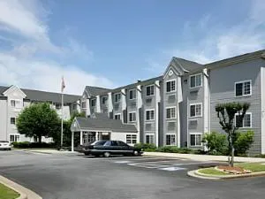 Microtel Inn by Wyndham Greensboro hotel detail image 2