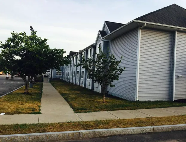 Microtel Inn & Suites by Wyndham Baldwinsville/Syracuse hotel detail image 2