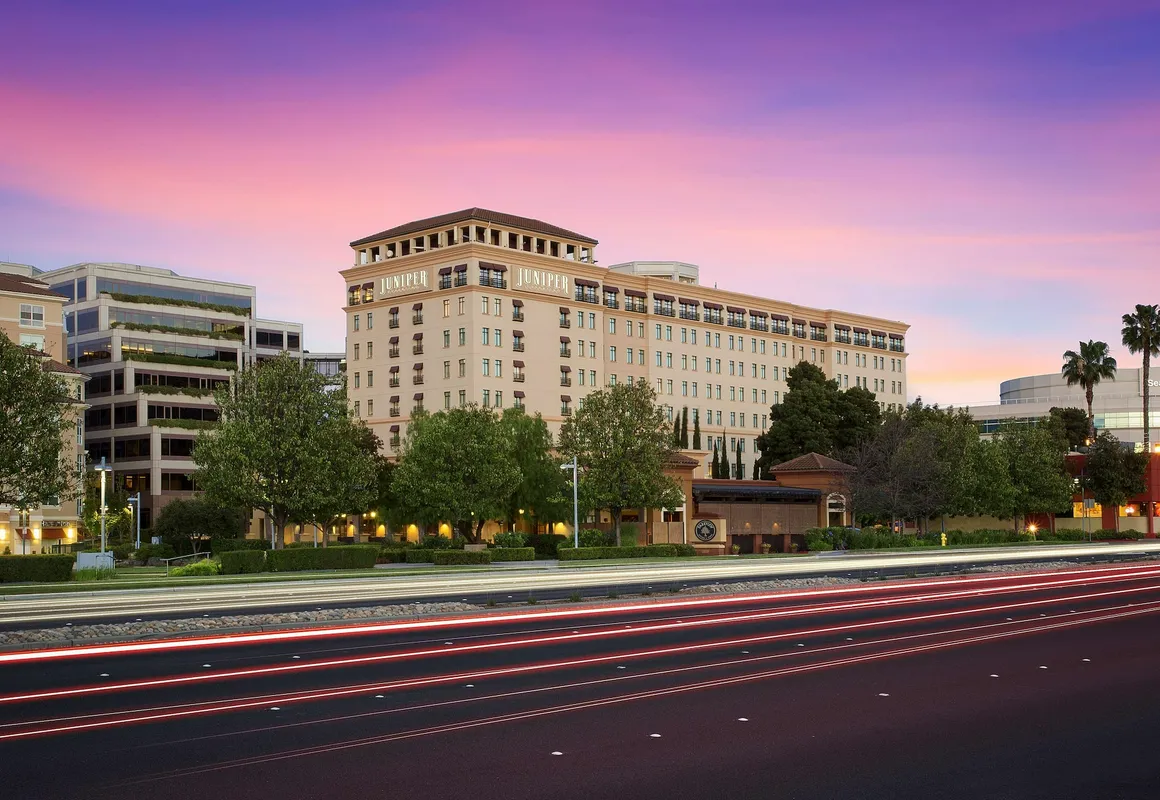 Juniper Hotel Cupertino, Curio Collection by Hilton hotel hero