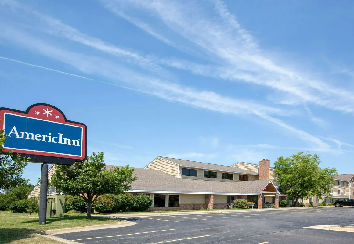 AmericInn by Wyndham Coralville hotel hero