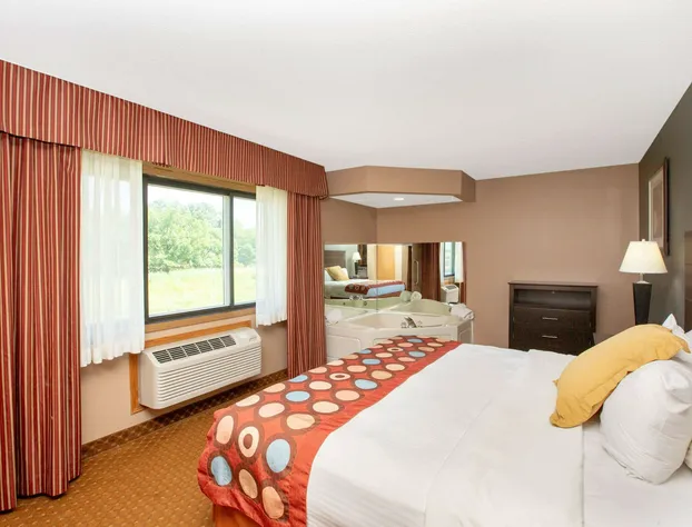 AmericInn by Wyndham Coralville hotel detail image 3