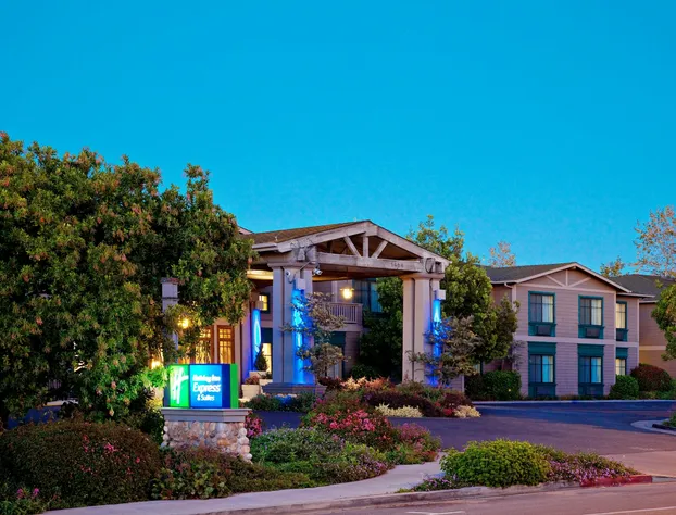 Holiday Inn Express & Suites Carpinteria by IHG hotel detail image 4