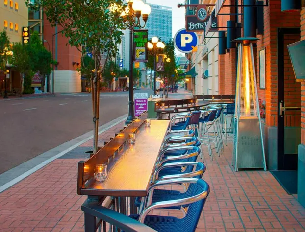 Residence Inn by Marriott San Diego Downtown/Gaslamp Quarter hotel detail image 2