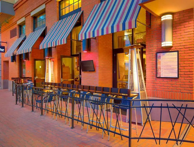 Residence Inn by Marriott San Diego Downtown/Gaslamp Quarter hotel detail image 3