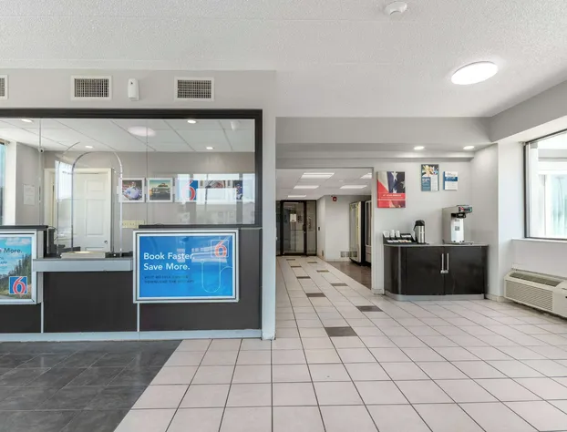 Motel 6 York, PA - North hotel detail image 2