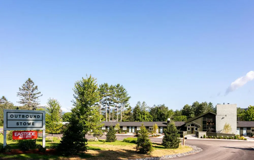 Outbound Stowe hotel hero