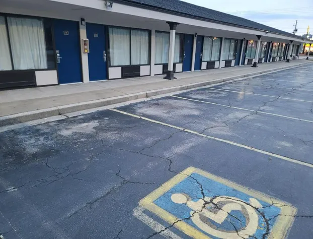 Studio 6 Suites Hinesville, GA hotel detail image 1