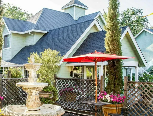 The Inn at Baechtel Creek hotel detail image 3