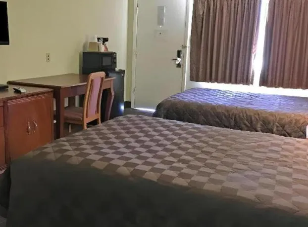 Americas Best Value Inn Alexandria hotel detail image 4