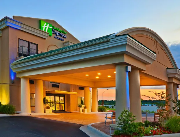 Holiday Inn Express Hotel & Suites Muskogee by IHG hotel detail image 1