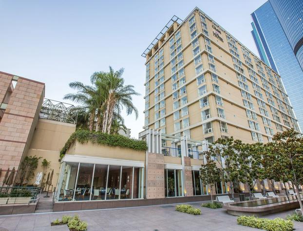 Omni Los Angeles Hotel at California Plaza hotel detail image 1