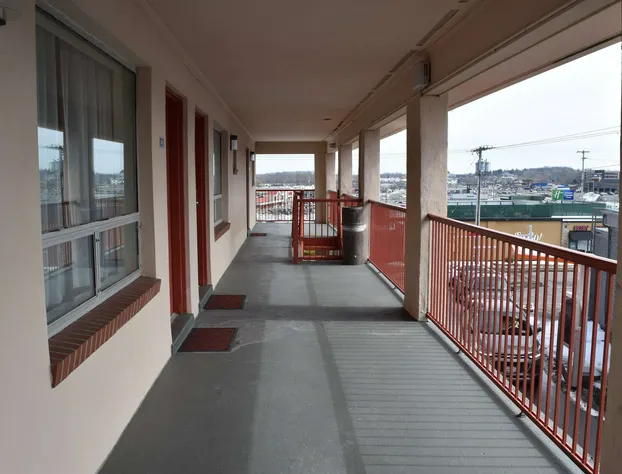 Knights Inn Oswego hotel detail image 3