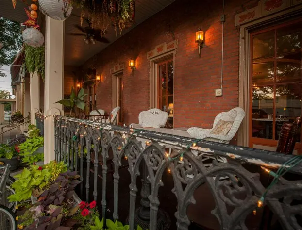 The Inn at Saratoga hotel detail image 1