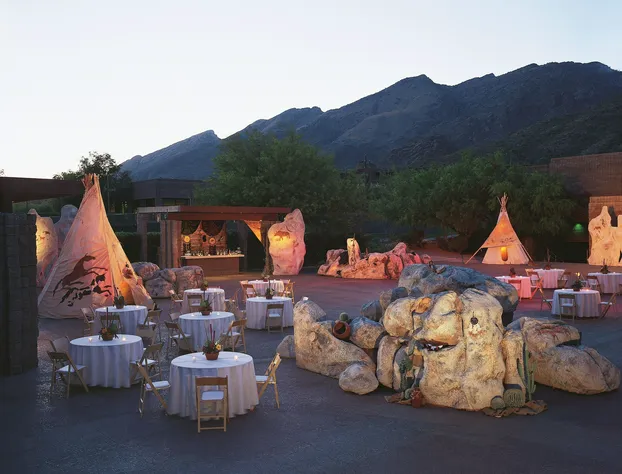 Loews Ventana Canyon Resort hotel detail image 2