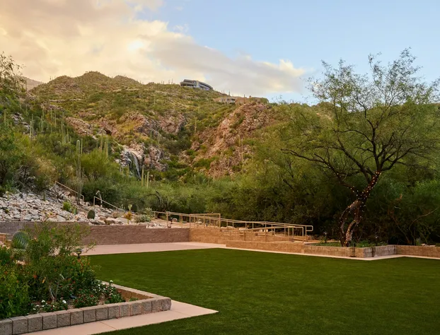 Loews Ventana Canyon Resort hotel detail image 4
