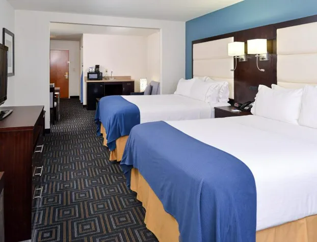 La Quinta Inn & Suites by Wyndham Bessemer hotel detail image 2