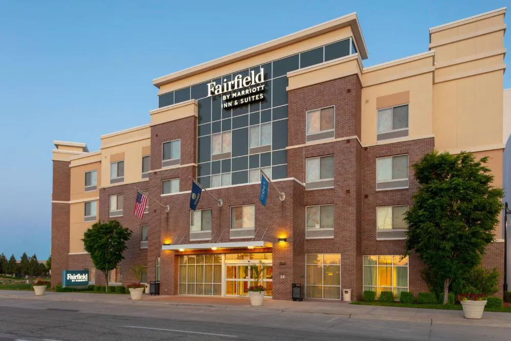 Fairfield Inn & Suites by Marriott Wichita Downtown hotel hero