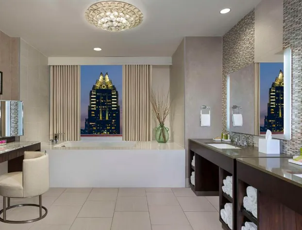 Hilton Austin hotel detail image 2