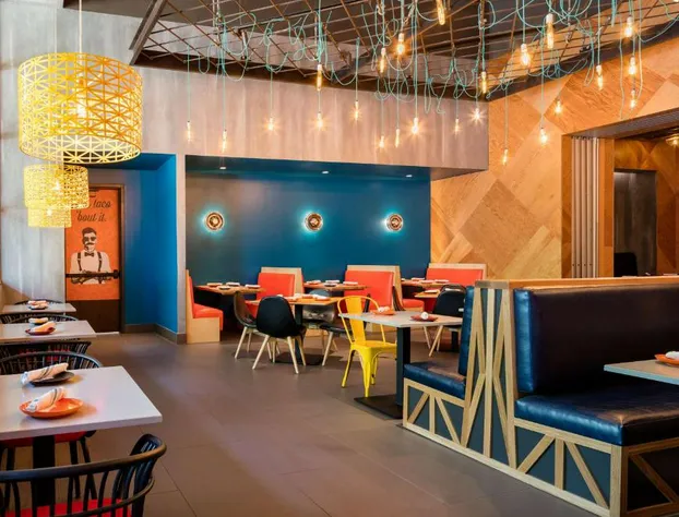 Hilton Austin hotel detail image 4