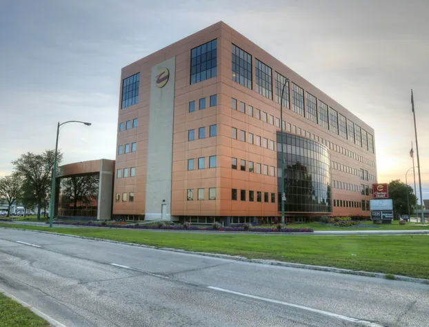 Clarion Hotel & Suites hotel detail image 1