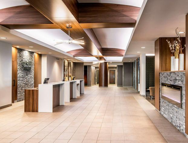 Clarion Hotel and Suites hotel detail image 4