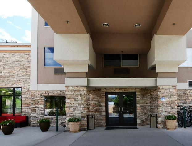 Wood River Inn & Suites hotel detail image 2