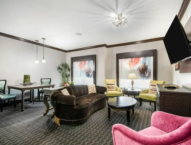 Hawthorn Suites by Wyndham Lubbock hotel detail image 2