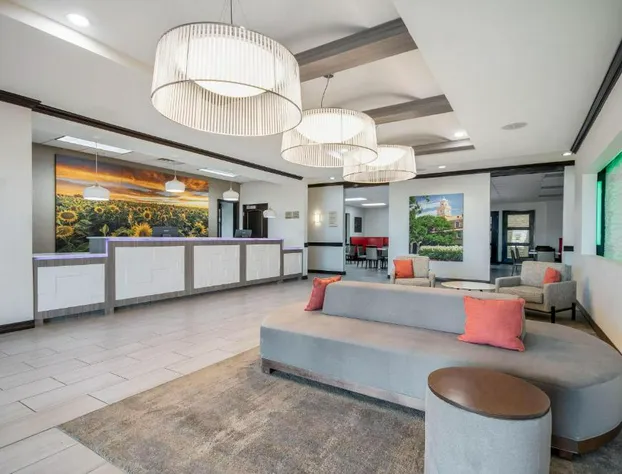 Hawthorn Suites by Wyndham Lubbock hotel detail image 3