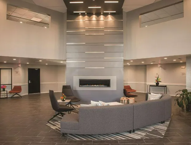 Doubletree by Hilton Hotel Racine Harbourwalk hotel detail image 3