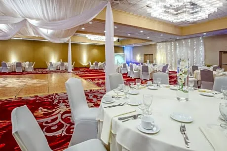 Radisson Hotel Reading hotel detail image 4