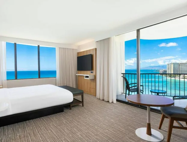 Waikiki Beach Marriott Resort & Spa hotel detail image 2