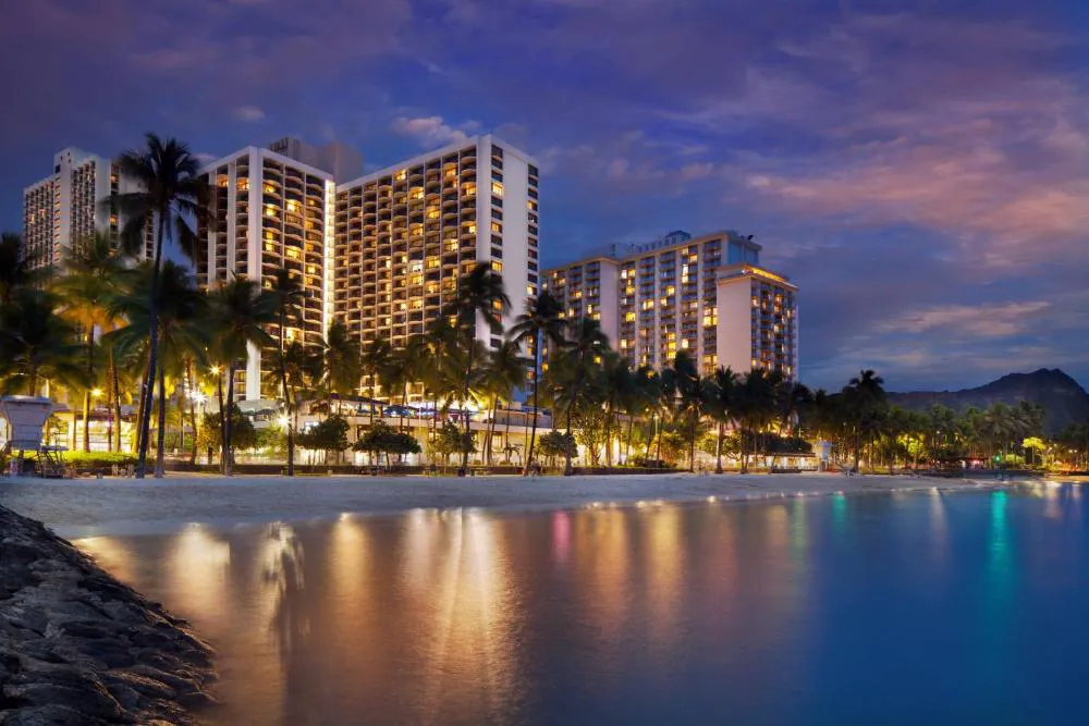 Waikiki Beach Marriott Resort & Spa hotel hero