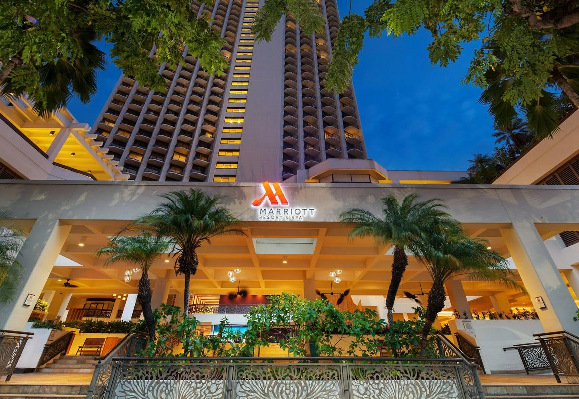 Waikiki Beach Marriott Resort & Spa hotel hero