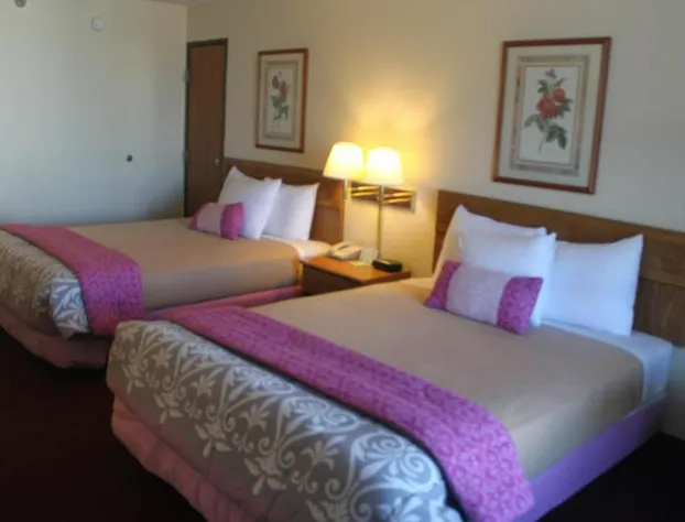Ozark Valley Inn hotel detail image 3