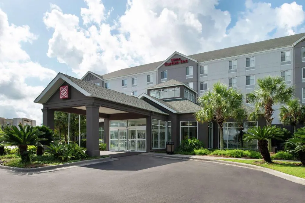 Hilton Garden Inn Baton Rouge Airport hotel hero